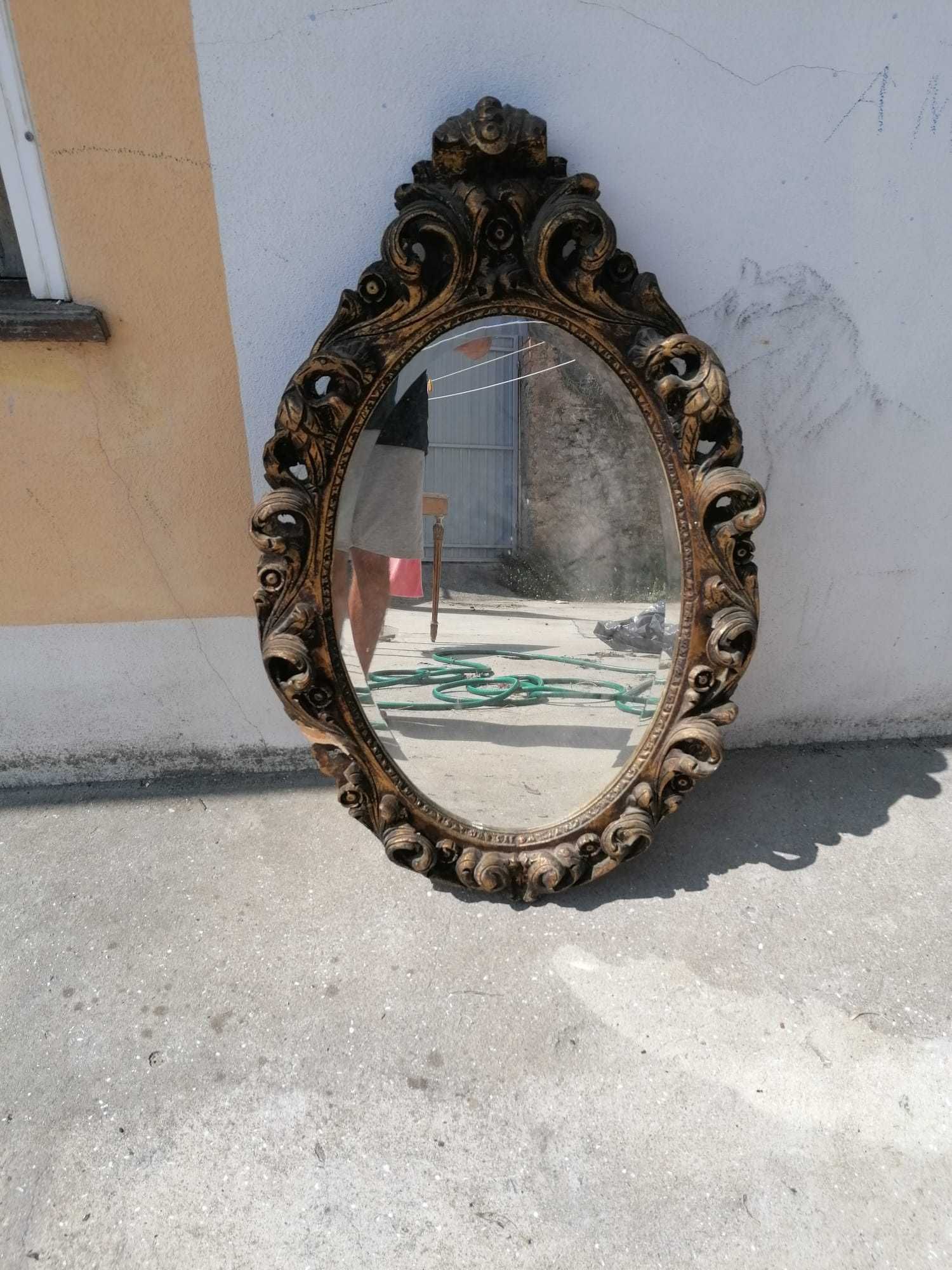 Espelho e mesa de entrada