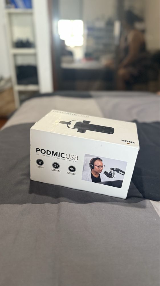 Rode PodMic USB – Como Novo, com Caixa Completa