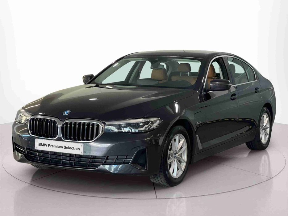 BMW 530 e Line Luxury