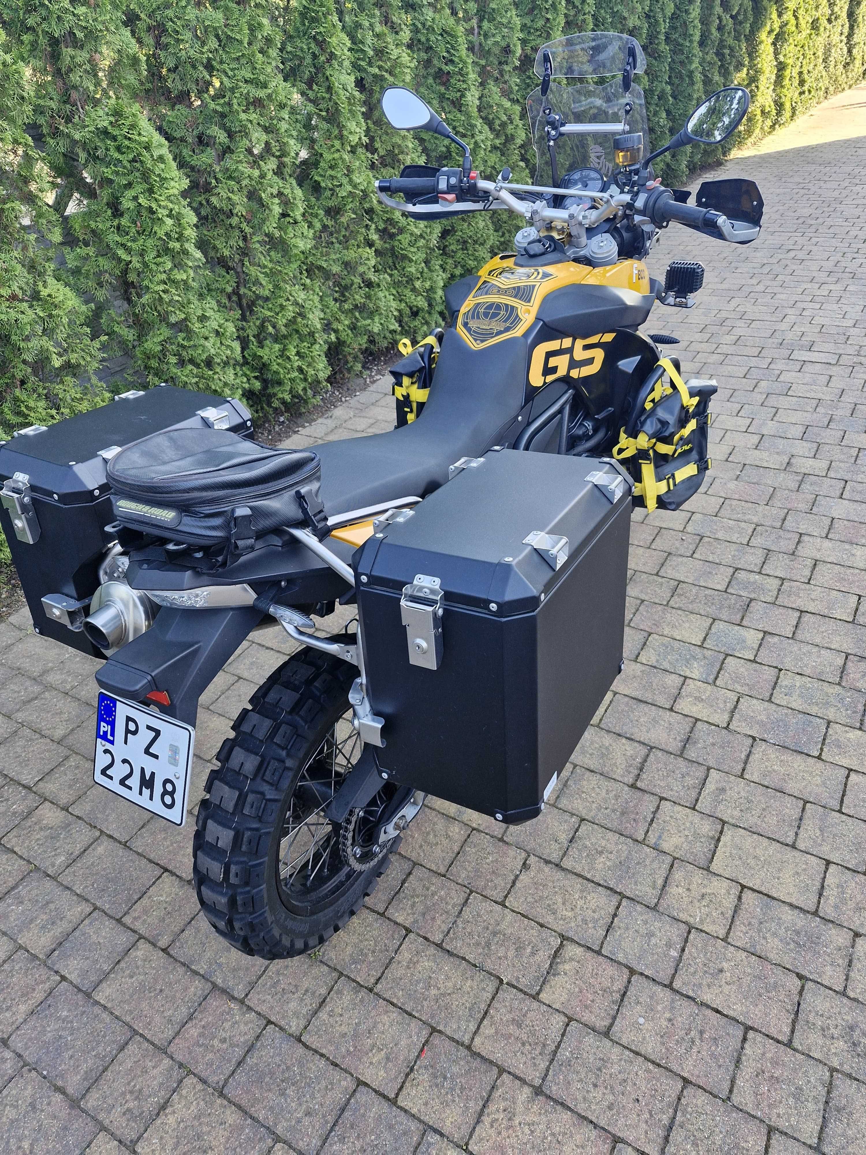 BMW F800GS 2009 r. 57 tys.km KUFRY