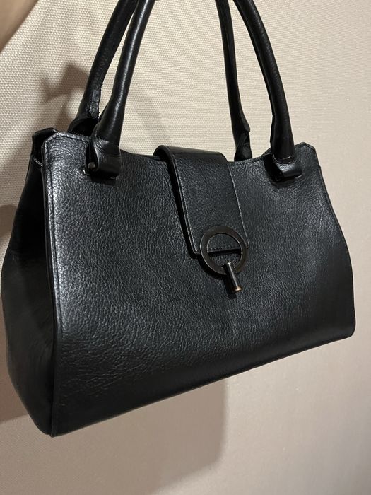 Продам натуралтные кожаные сумки,состояние ,ок!