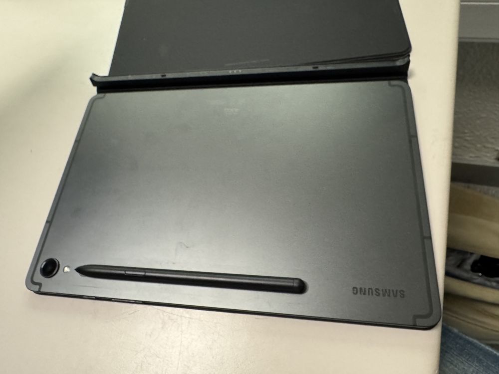 Samsung Galaxy Tab S9 WIFI+5G 8GB/128GB + Capa Smart Book Samsung