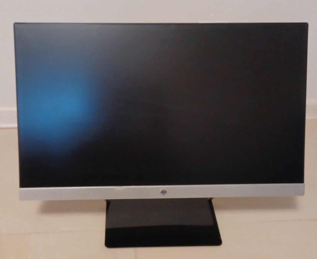 Zestaw komputerowy HP Pavilion monitor 23cw i komputer P6-2410ez