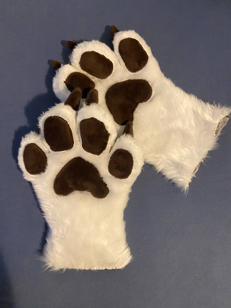 Łapki furry fursuit