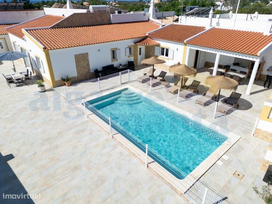 Moradia T5 Privada com Piscina Aquecida - Vila Nova de Cacela, Algarve