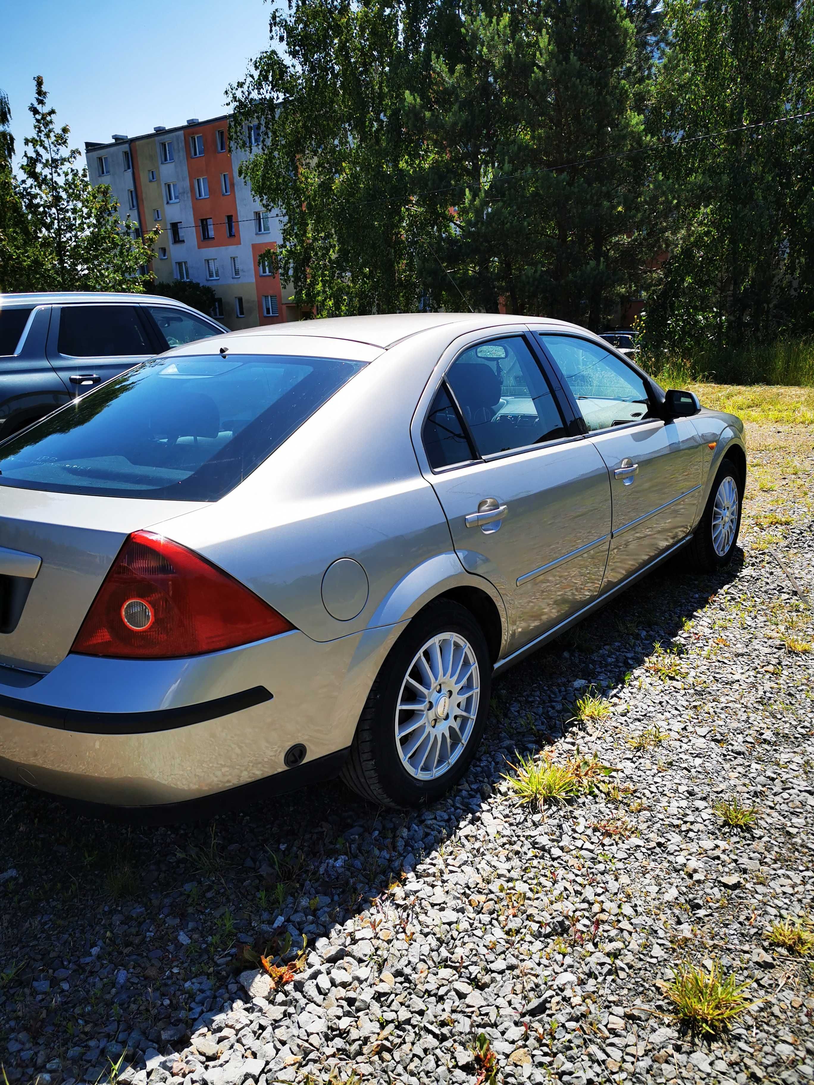 Sprzedam Ford Mondeo MK3 2.0benz/gaz 2001 przb 330 000