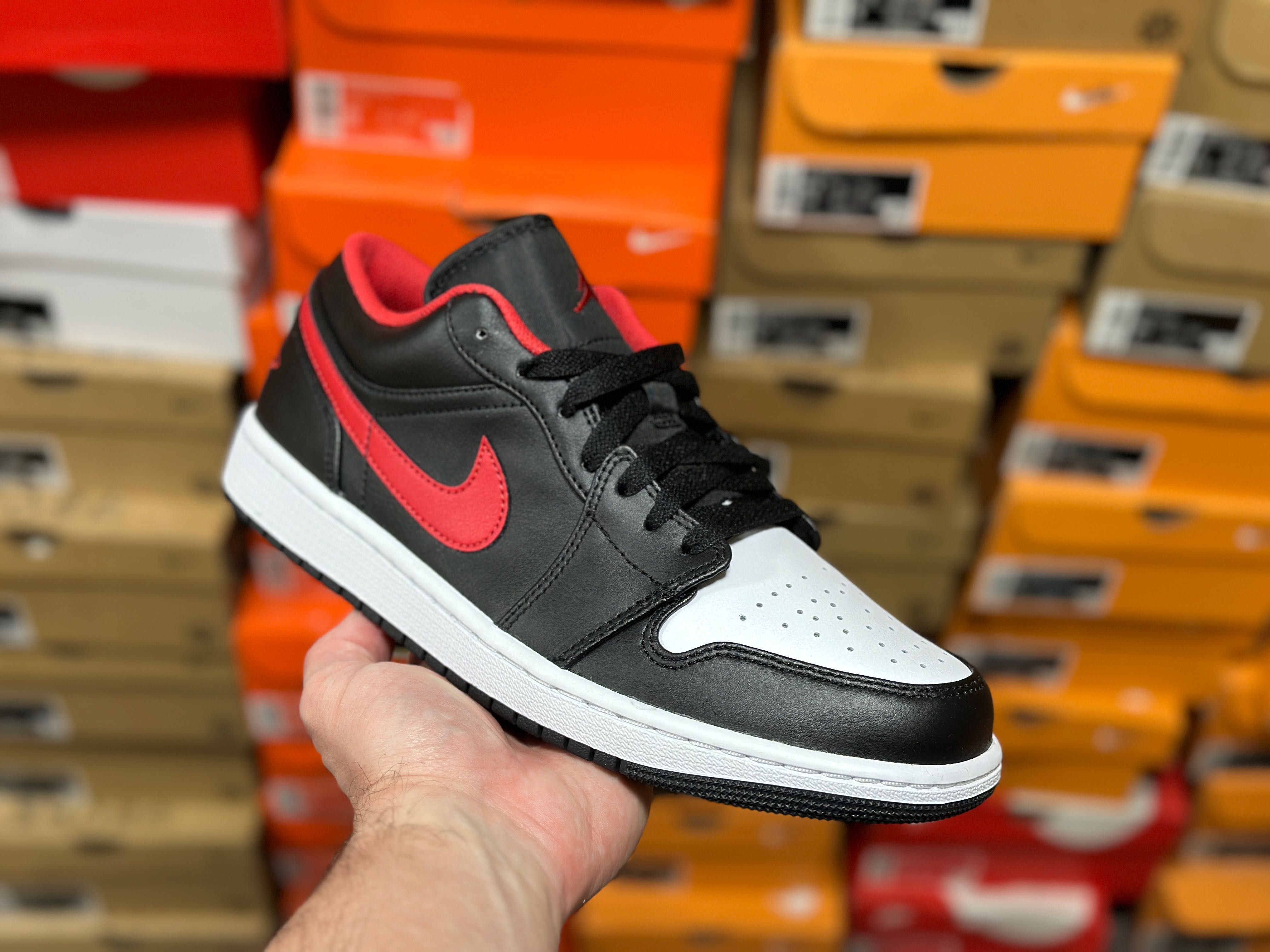 Кросівки Air Jordan 1 Low кроссовки 553558-063