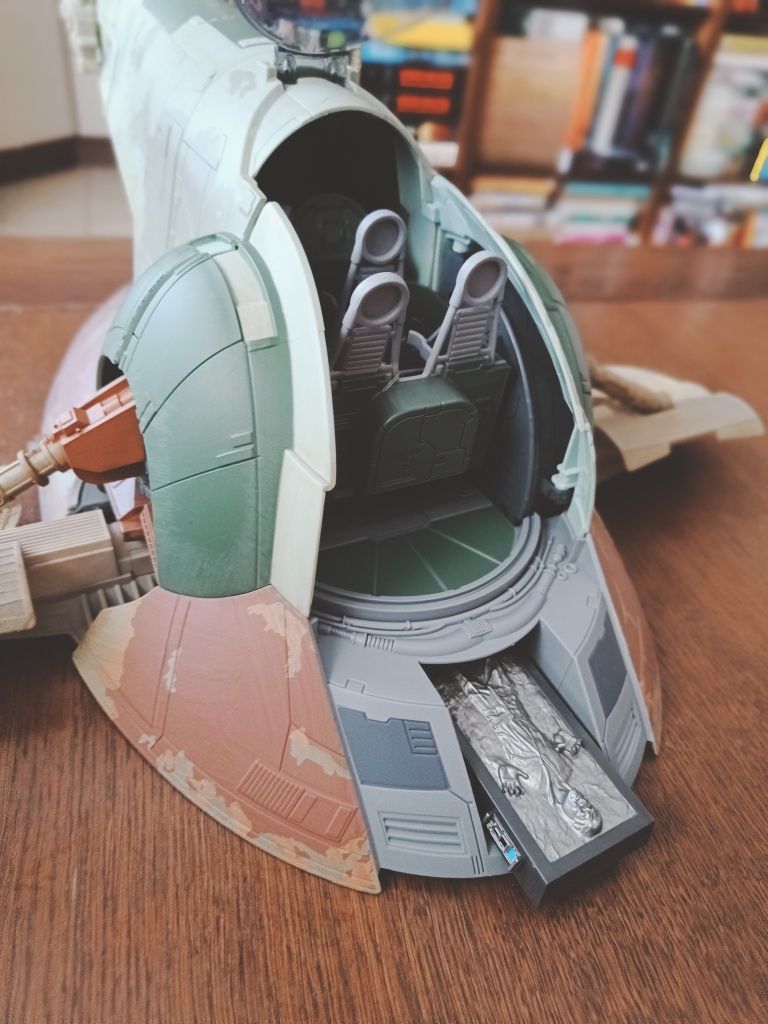 Pojazd Slave 1 firmy Kenner