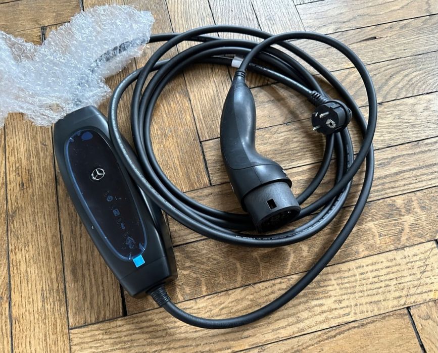 Mercedes eqa eqc нова зарядка мережа оригінал - нова запчастина