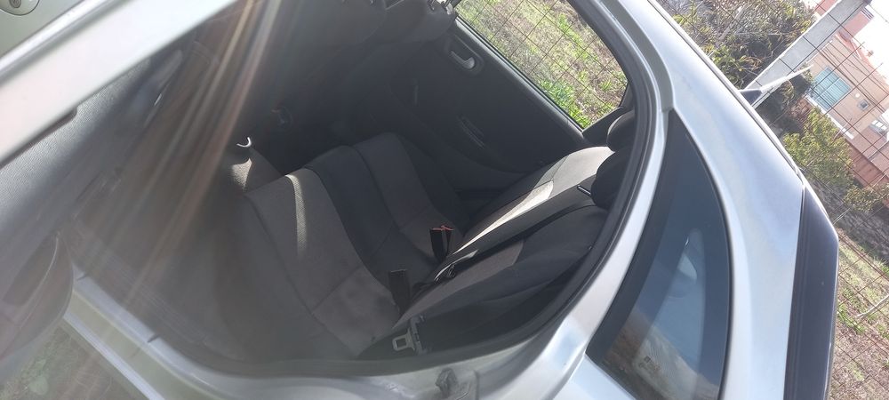 Corsa C 2004 a gasolina à venda