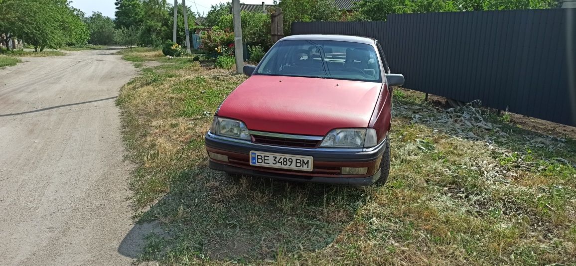 Opel Omega A 2.0