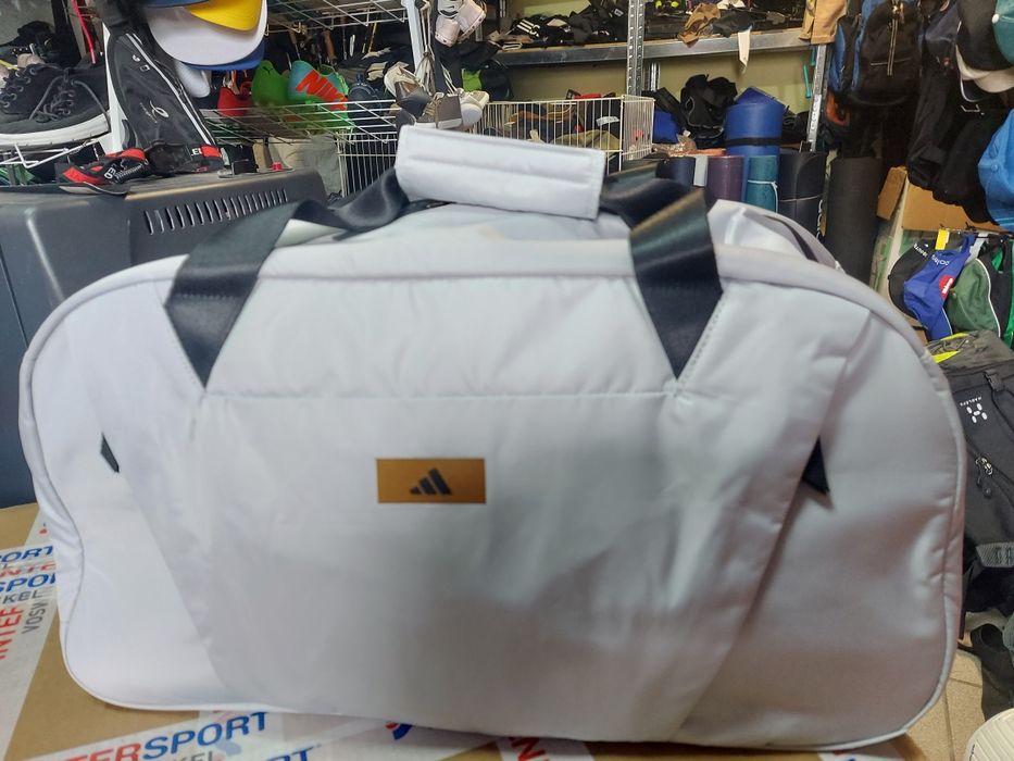 Спортивна сумка  adidas HIIT Designed for Training світло-сірий/