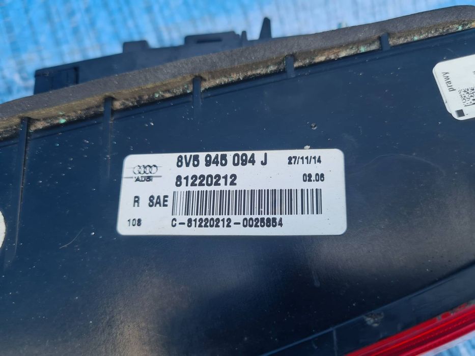 LAMPA prawa tylna LED USA w klapę AUDI A3 S3 8V 8V5 sedan
