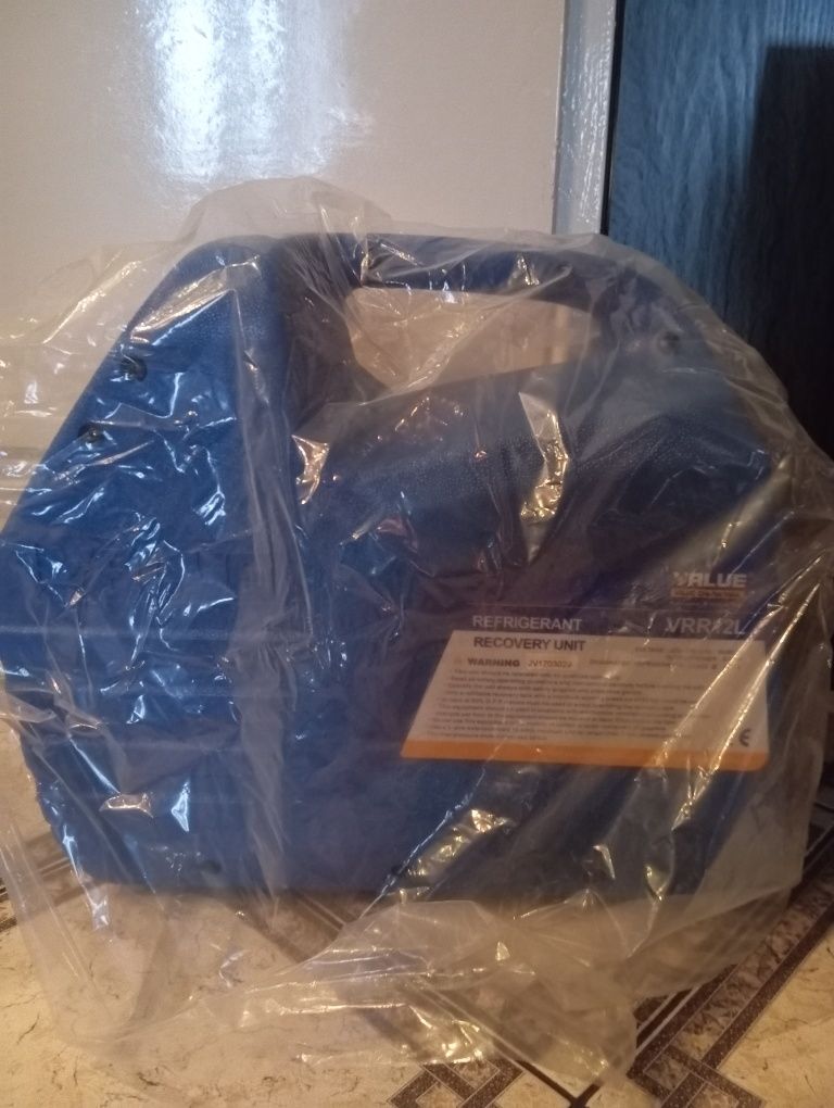 Stacja odzysku gazu, mini refrigerant recovery unit VRR12L