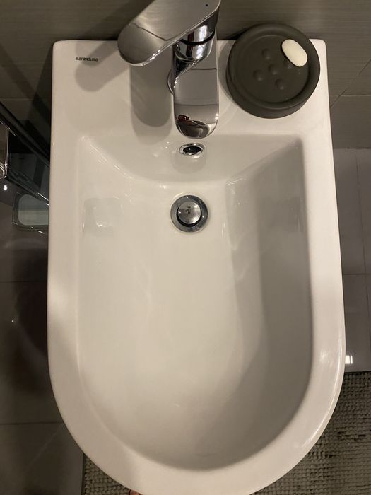 Bidé branco- Sanindusa