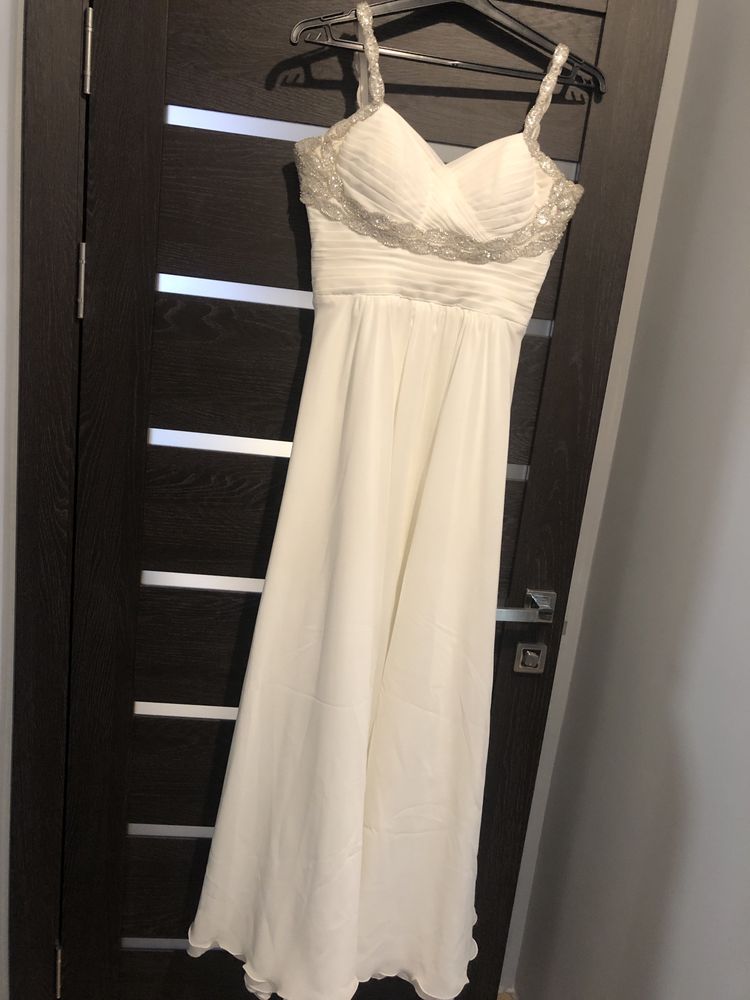 Свадебное платье (невенчанное )