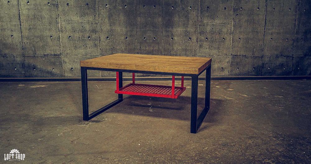 Loftowy stolik kawowy