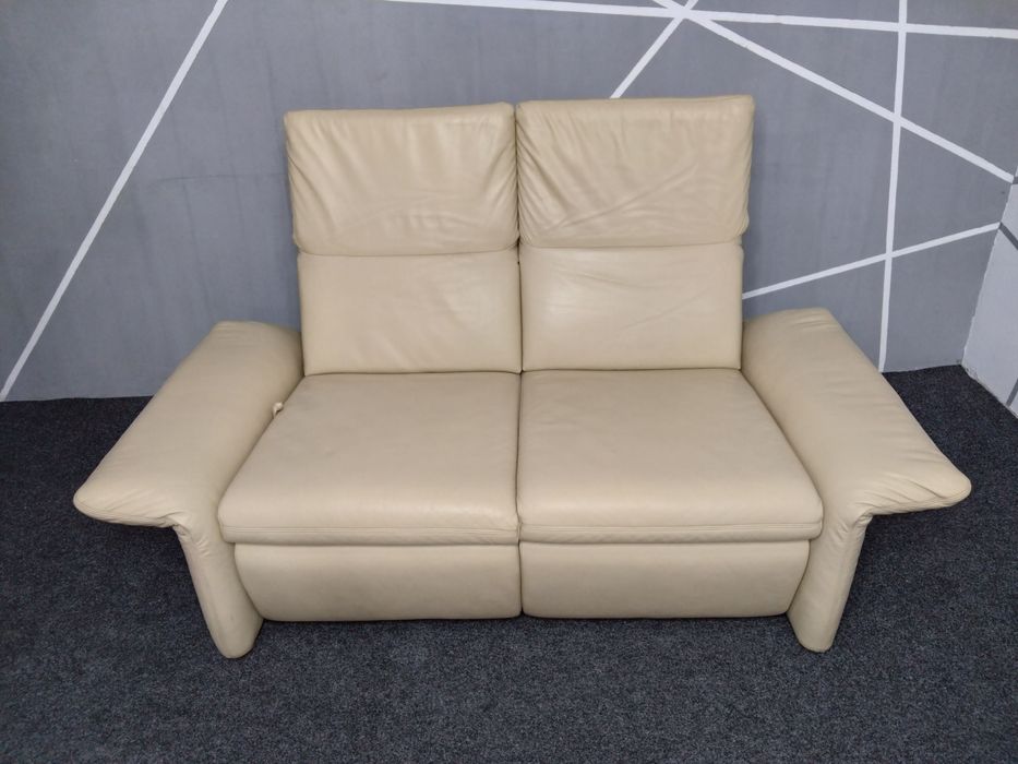 Кожаный диван раскладной реклайнер
