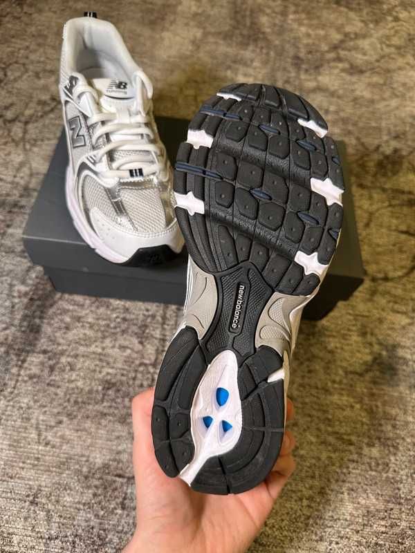 Biały^ufać^NewBalance530^UnisexTrampki Roz.38.5