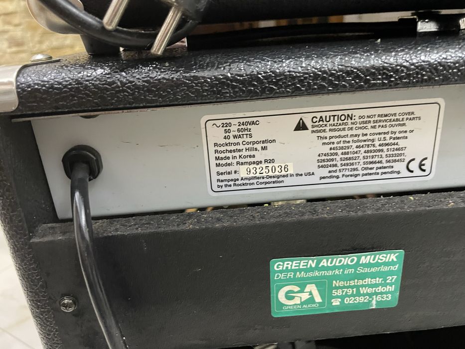 Комбопідсилювач для гітари