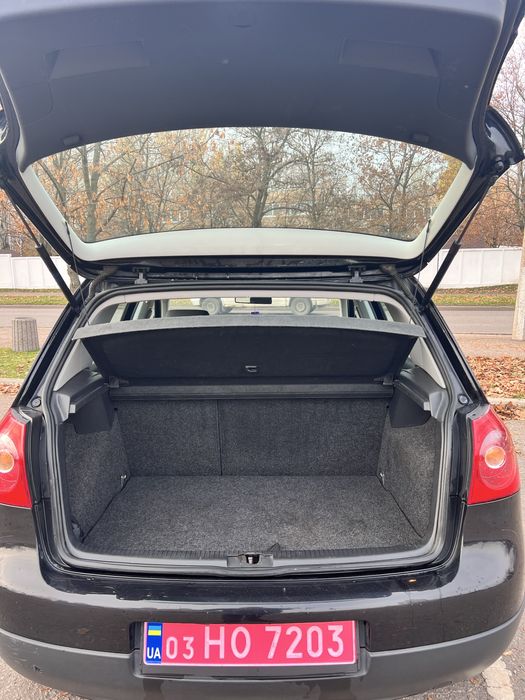 Продам Volkswagen Golf пятого покоління