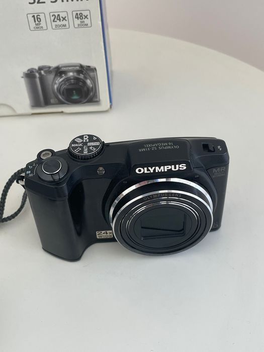 OLYMPUS Sz como nova