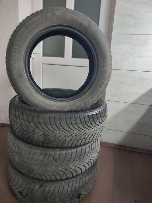Зимові шини 205/60 R16