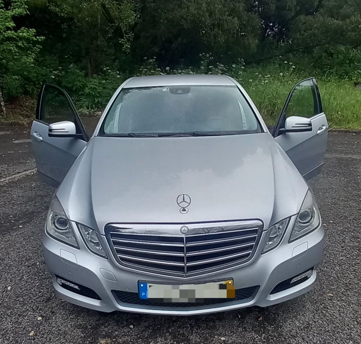 Mercedes-Benz E250