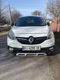 Renault Grand Scenic 2013