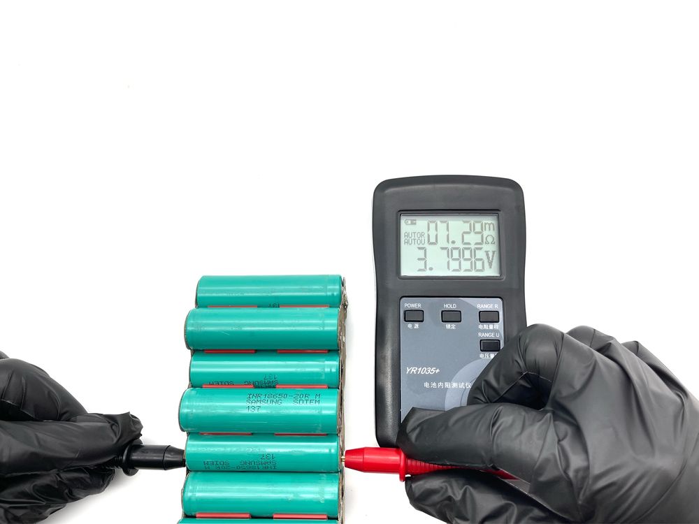 Акумулятор Samsung INR18650-20R 2000mAh 22А 18650 Li-ion