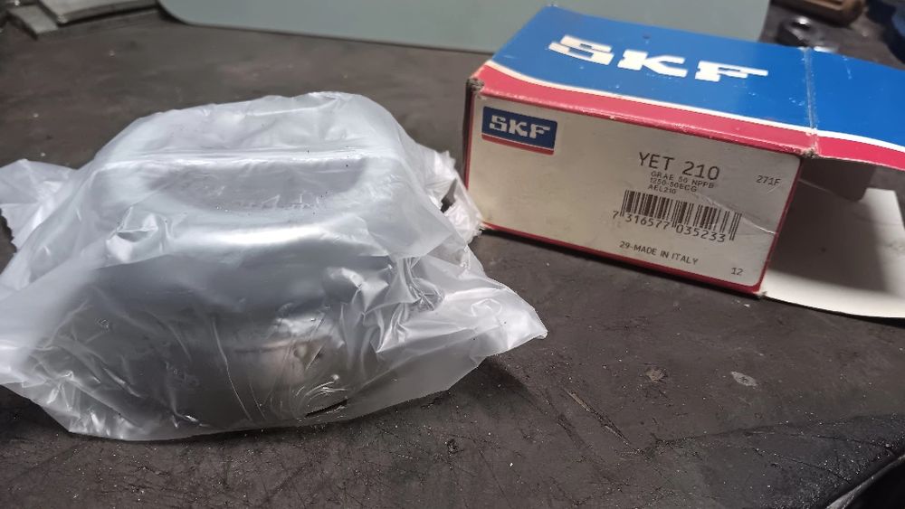 Łożyska  SKF 6309/C3 NOWE.