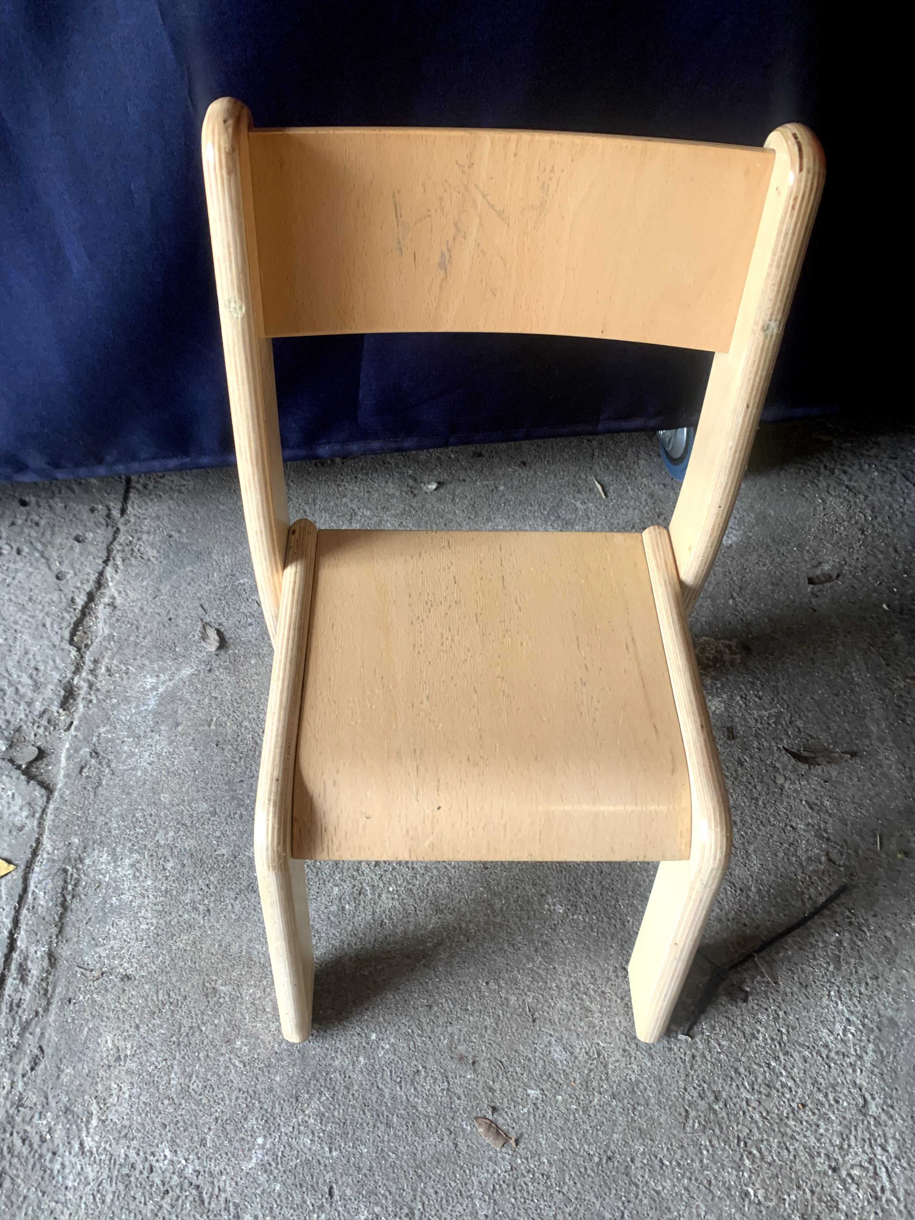 Krzesełko dziecięce drewniane stabilne