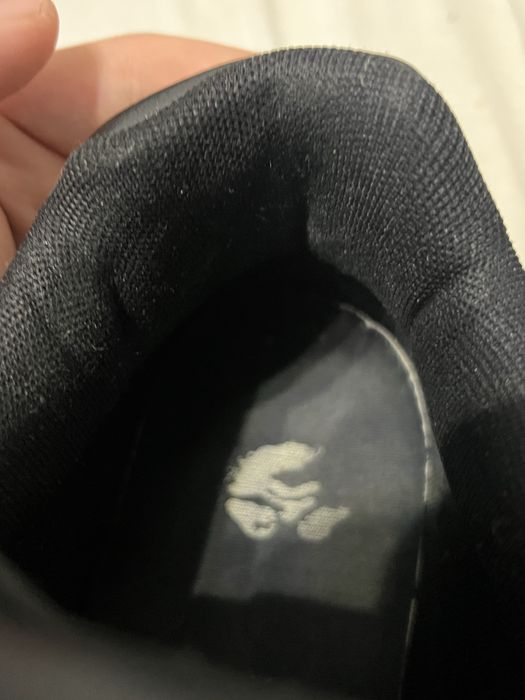 Off white for walking black