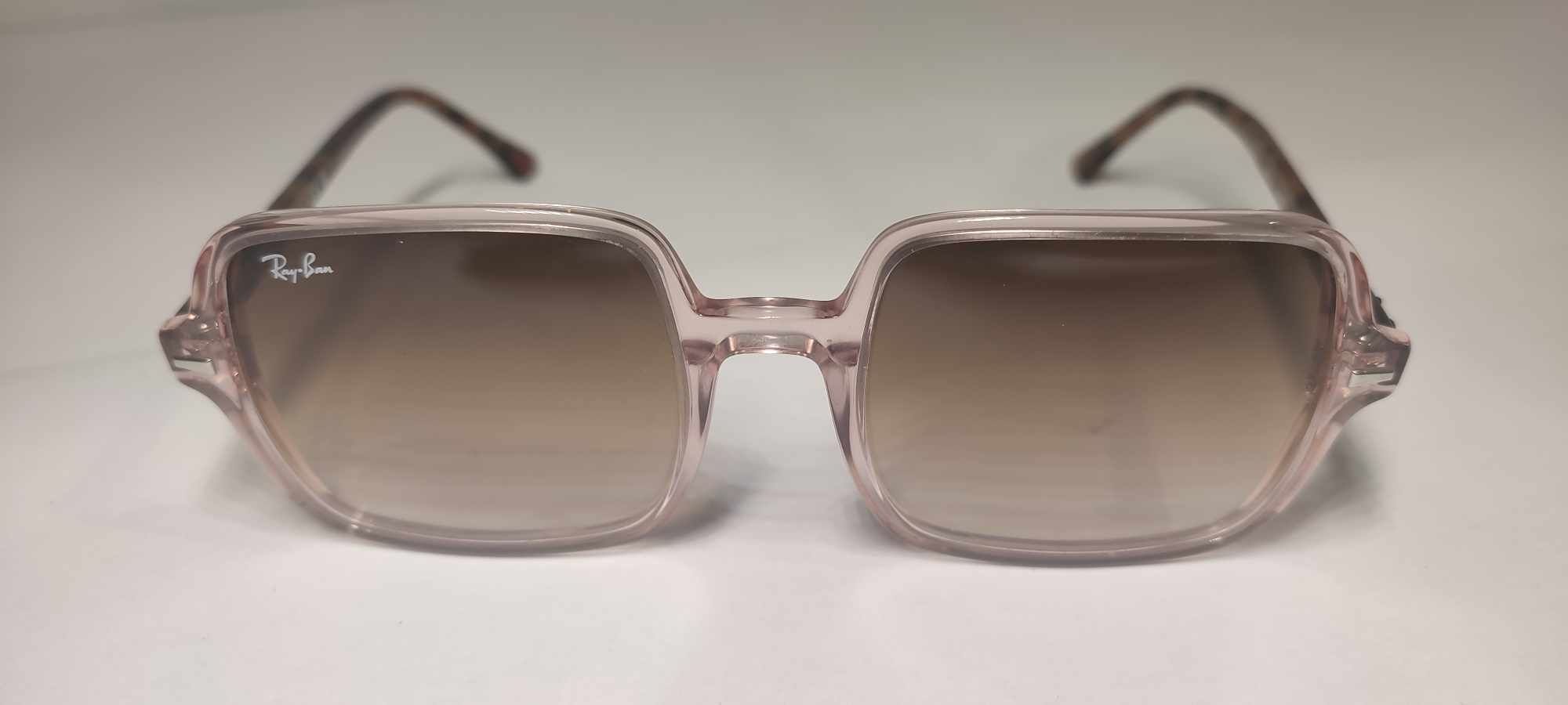 Okulary przeciwsłoneczne RayBan 1973 
RAY-BAN®
