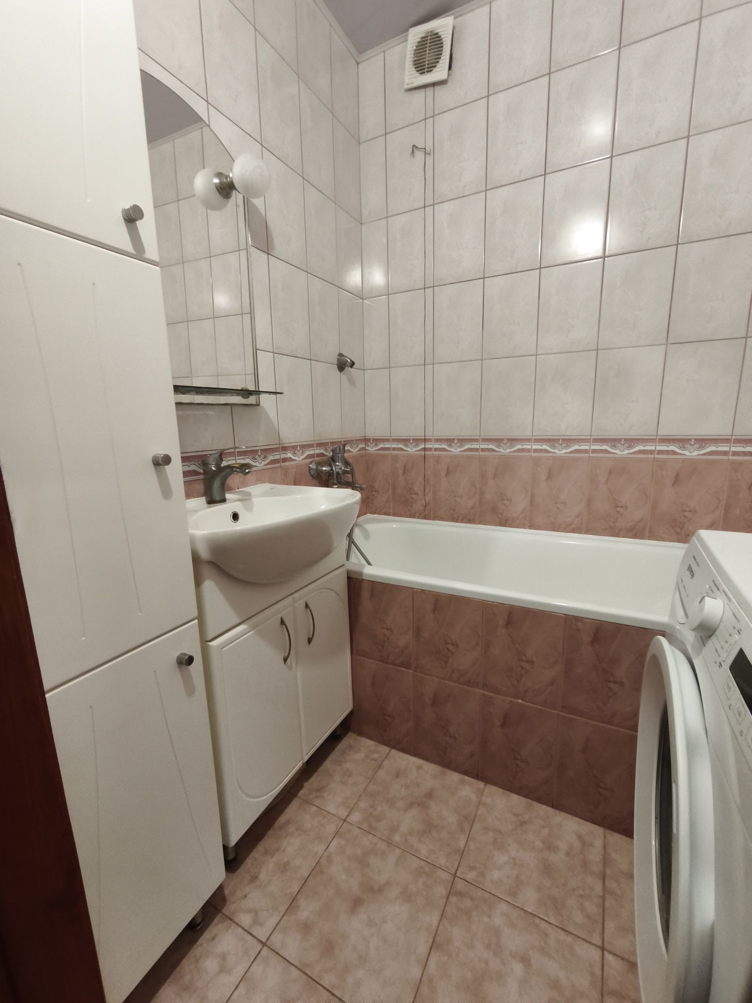 Продаж 3к квартири на Замості