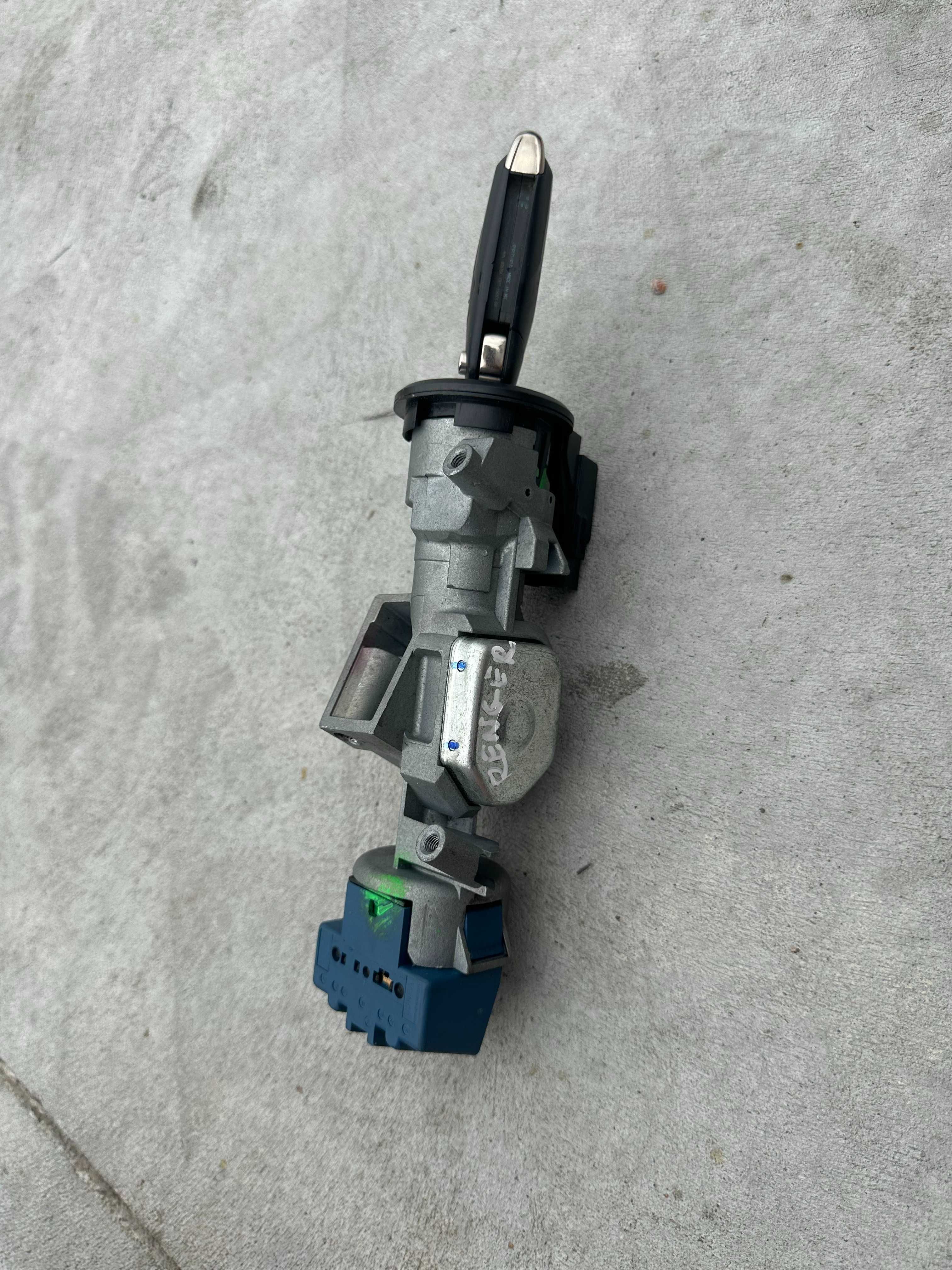 Ford Ranger V 15-20 Stacyjka + kluczyk