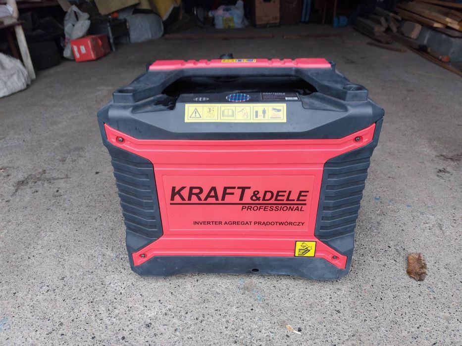 Продам інверторний генератор. Новий.