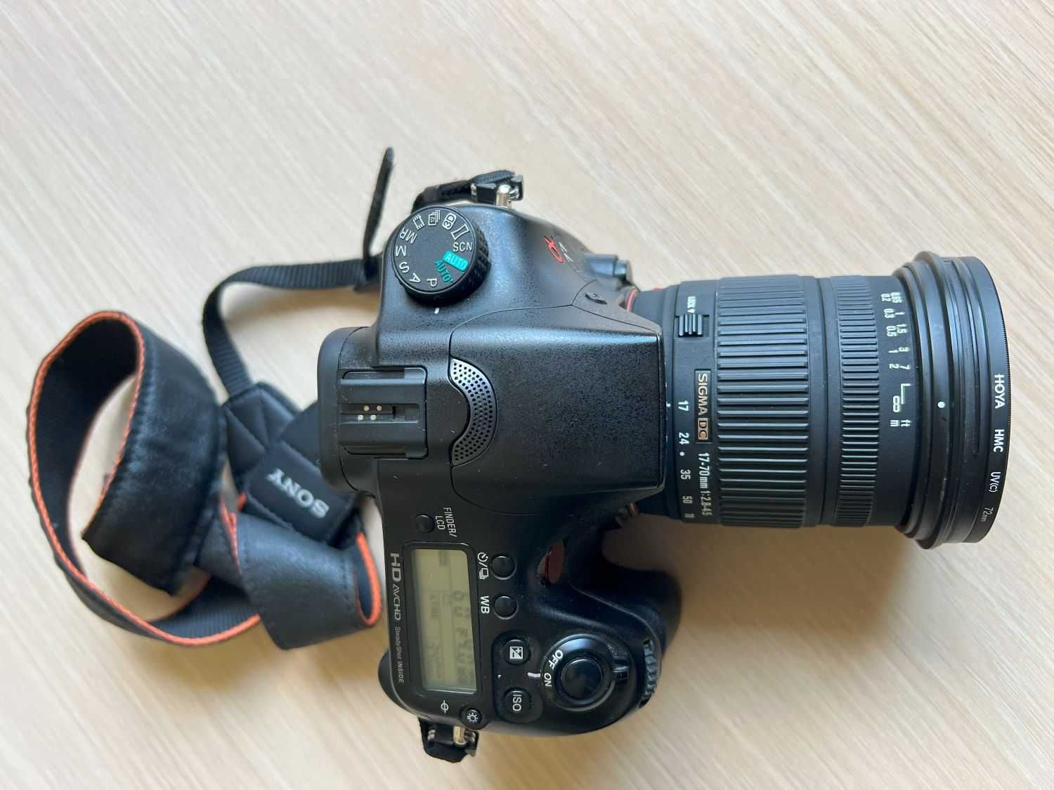Sony ALPHA SLT-A77 + dwa obiektywy