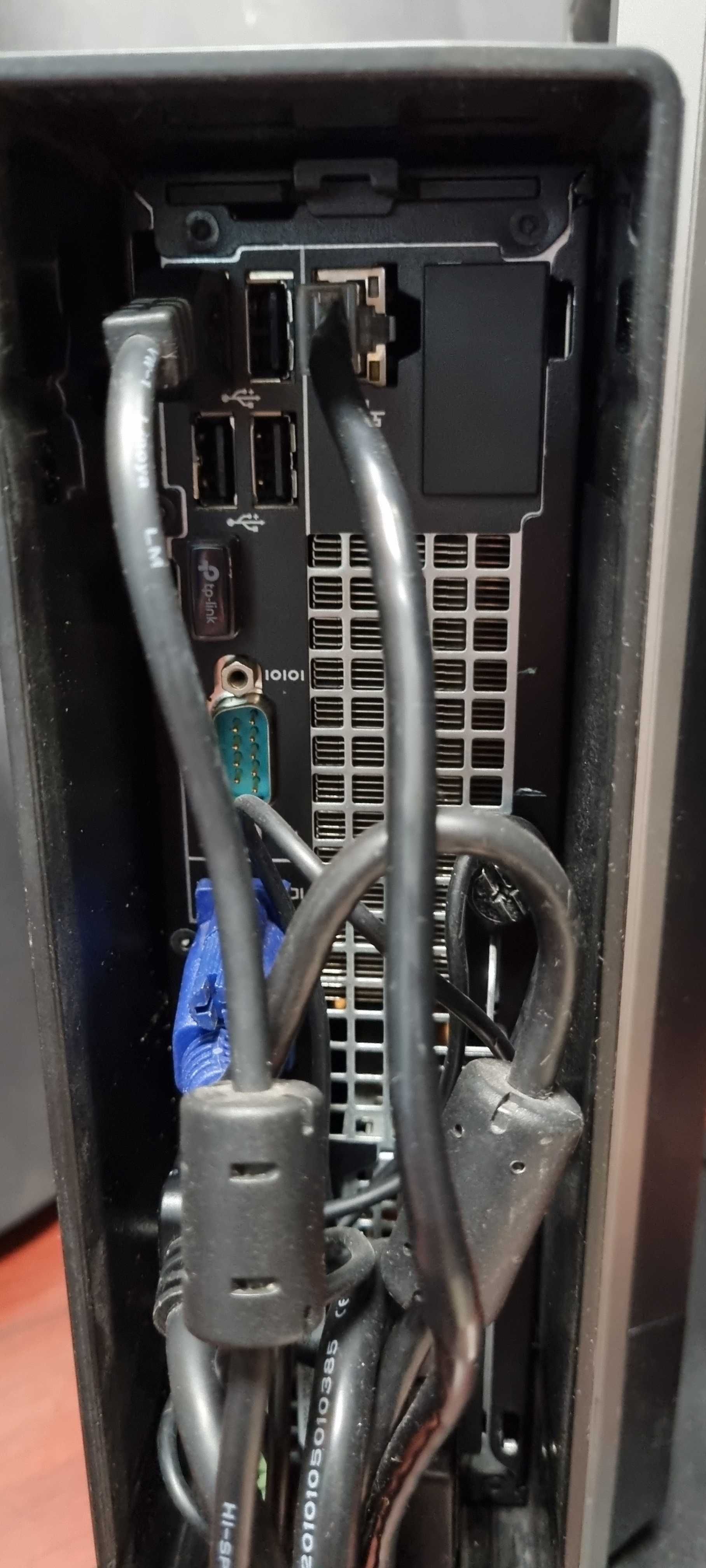 Komputer stacjonarny Dell + monitor Dell