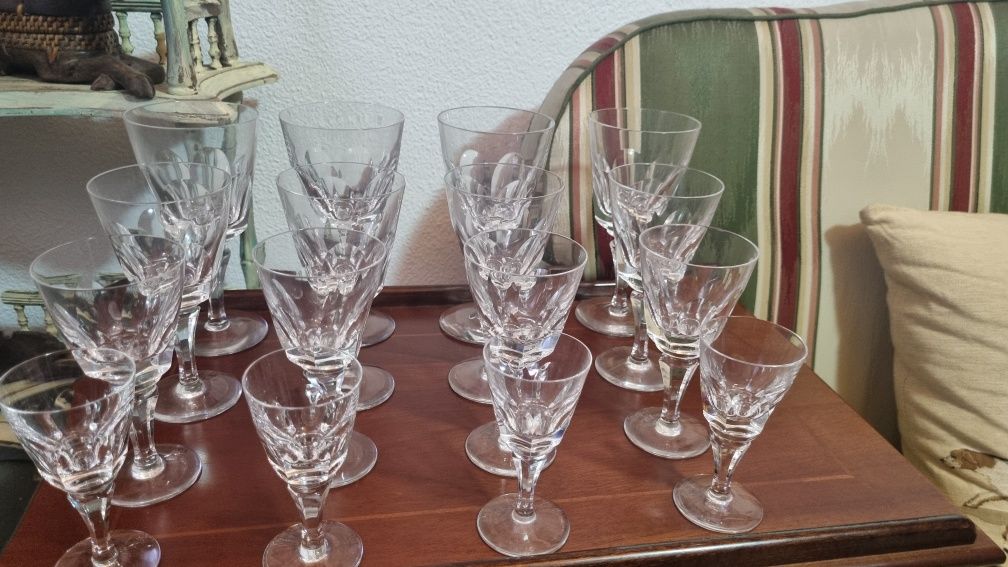 Serviço de copos de cristal Atlantis