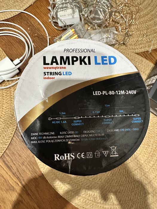 Lampki LED na choinkę 80 diod 12 m białe zimne