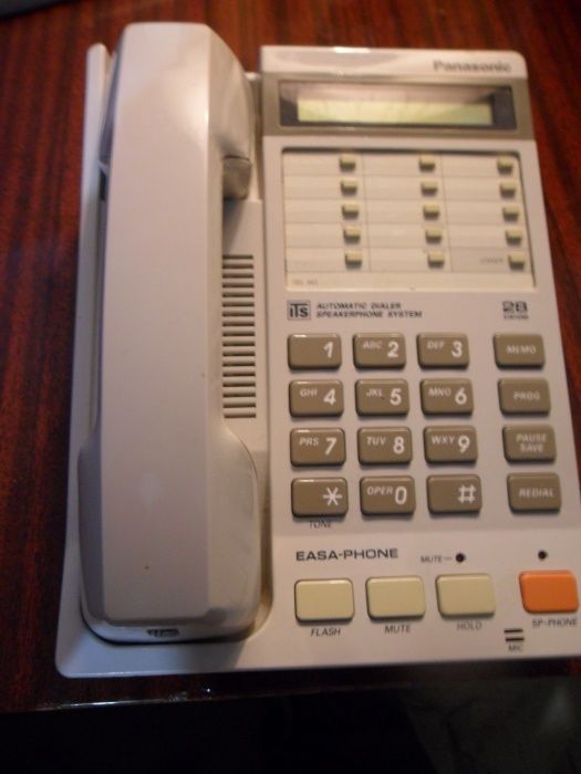Телефон Panasonic KX-T2365 ( сделан в Японии ) Состояние нового