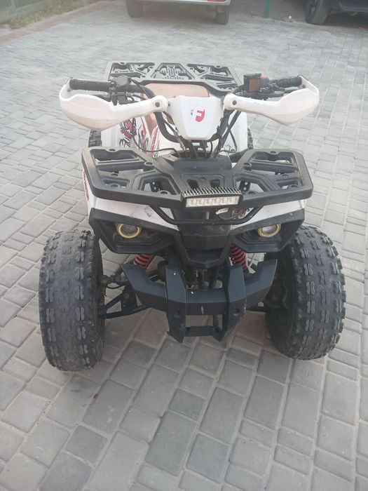 Продам квадроцикл