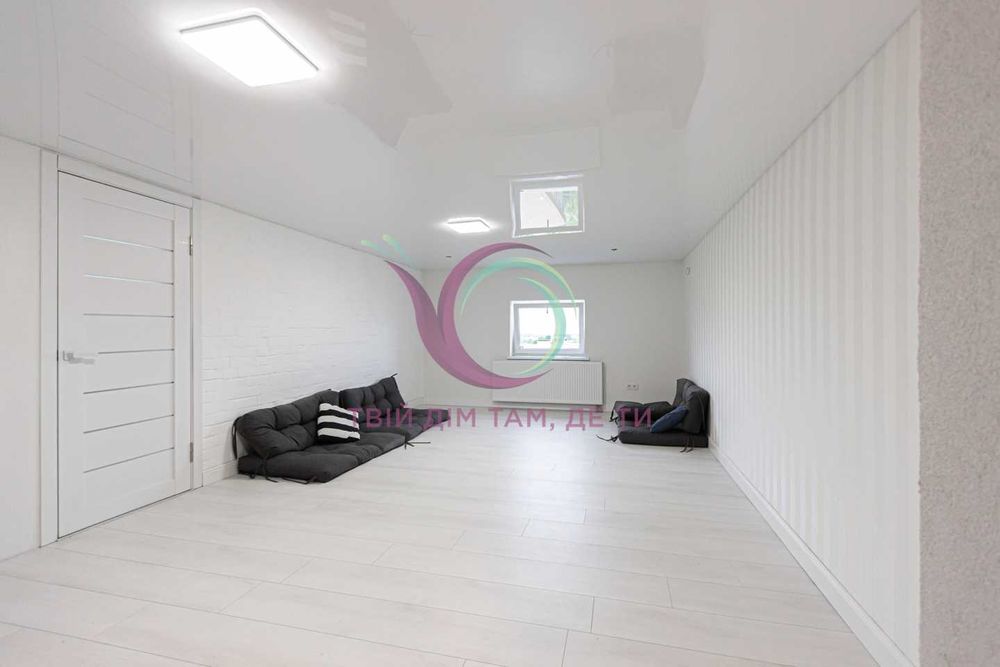 Продається 4-кімнатна квартира з ремонтом, Шевченківський район.