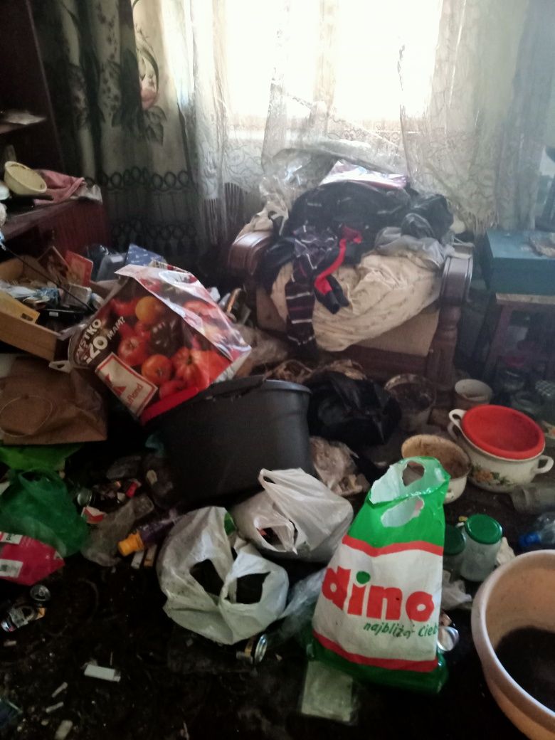 Opróżnianie Mieszkań Domów Wywóz Gabarytów Mebli Śmieci Przeprowadzki