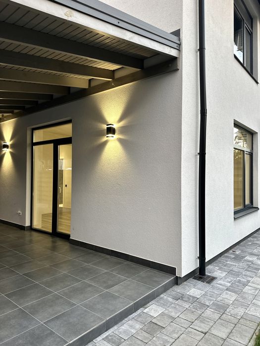 Дуплекс з новим ремонтом у лісовій Бучі. Ніхто не жив.