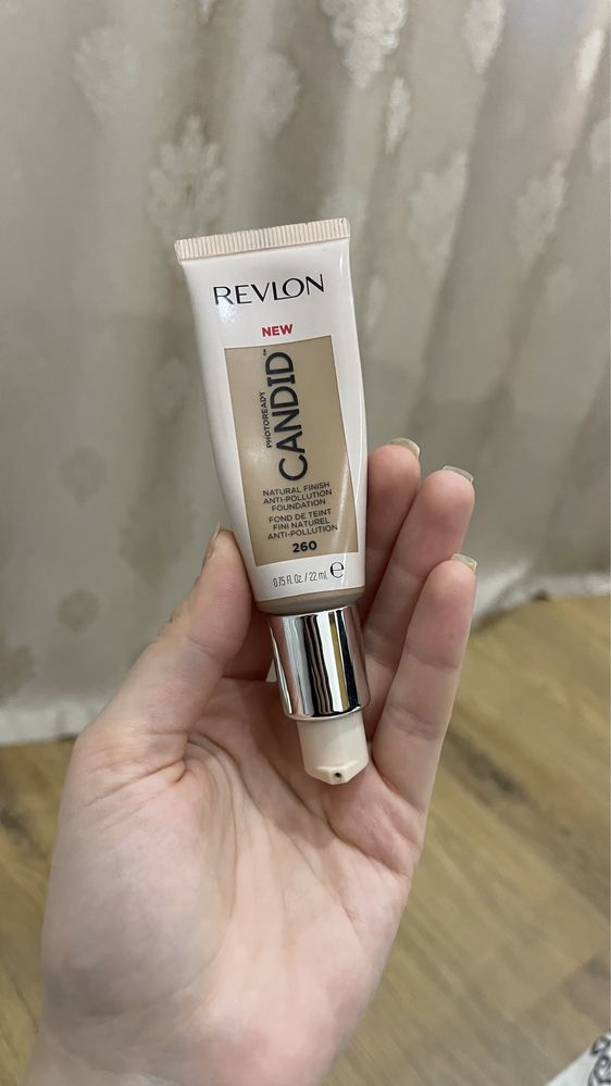 Тональні основи від Missha, revlon, vichy та пудра revlon candid