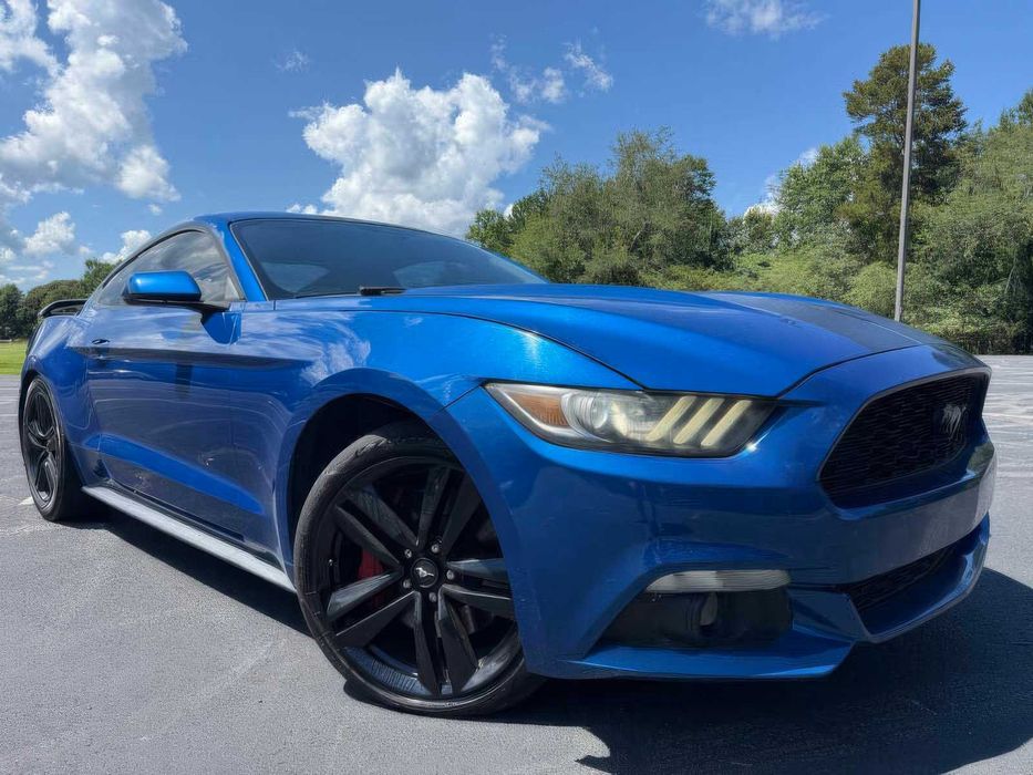 Ford Mustang      2017