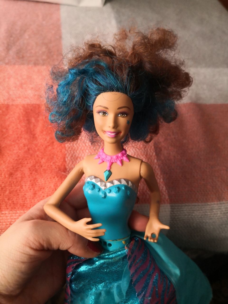 Lalka Barbie grająca