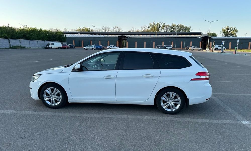 Продам Peugeot 308 T9